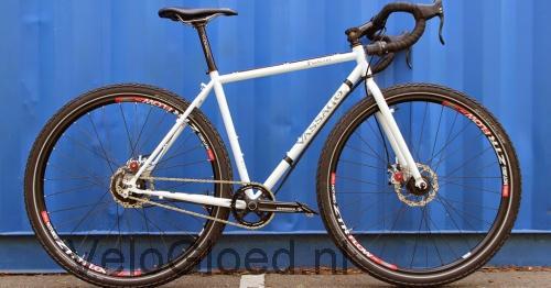 Vassago Fisticuff specificaties